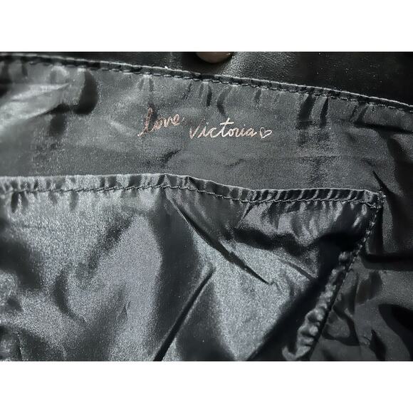 Women’s Victoria’s Secret Black Faux Leather Bohemian Fringe Limited Tote bag - Picture 5 of 9